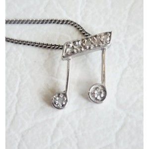 DESIGNER 925 DIAMOND ACCENT MUSIC NOTE STERLING SILVER PENDANT CHAIN NECKLACE